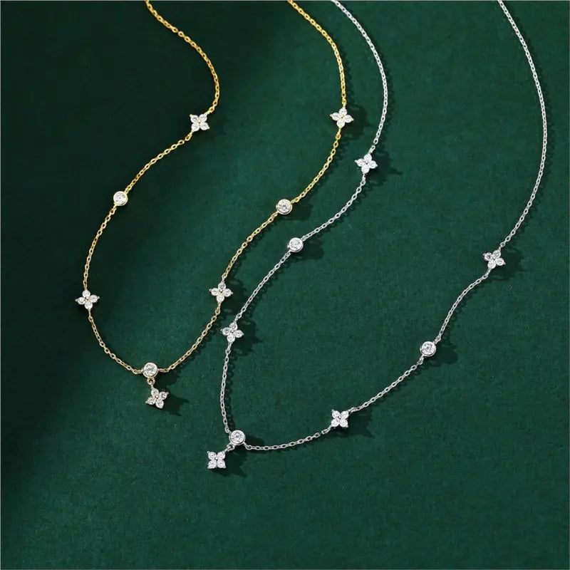 ANENJERY Inlaid Zircon Four-leaf Flower Chain Necklace.